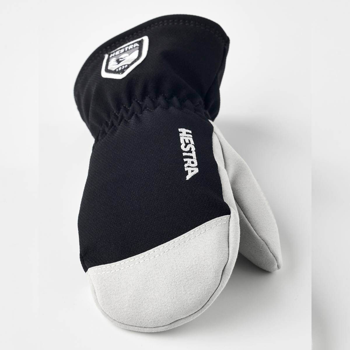 Hestra - Votter Vega CZone Black