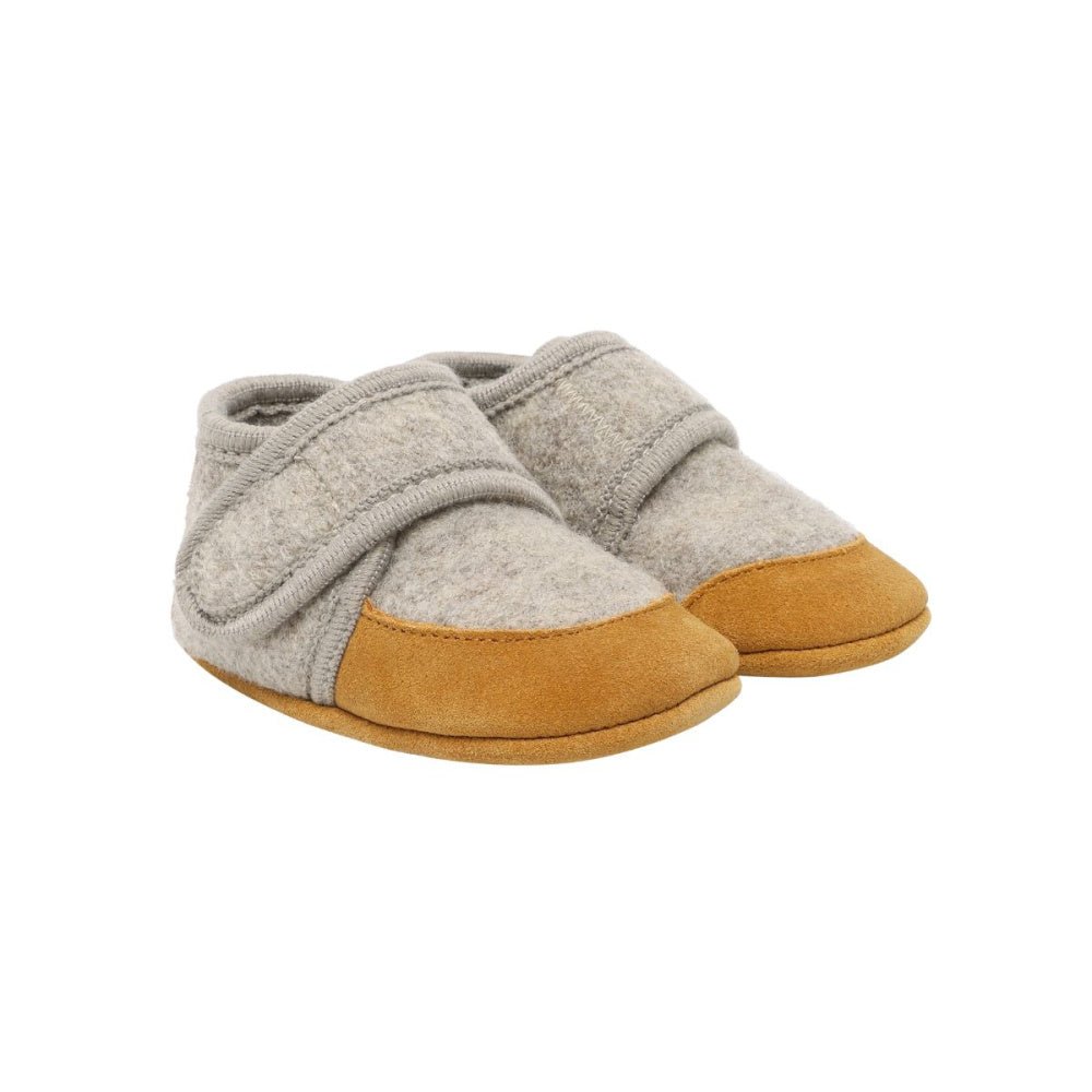 En Fant - Tøfler i Ull/ Suede Sand Melange - Guttelus.no