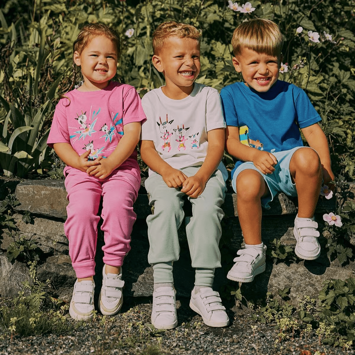 Gullkorn - T-skjorte Bukkene Rosa (P) - Guttelus.no