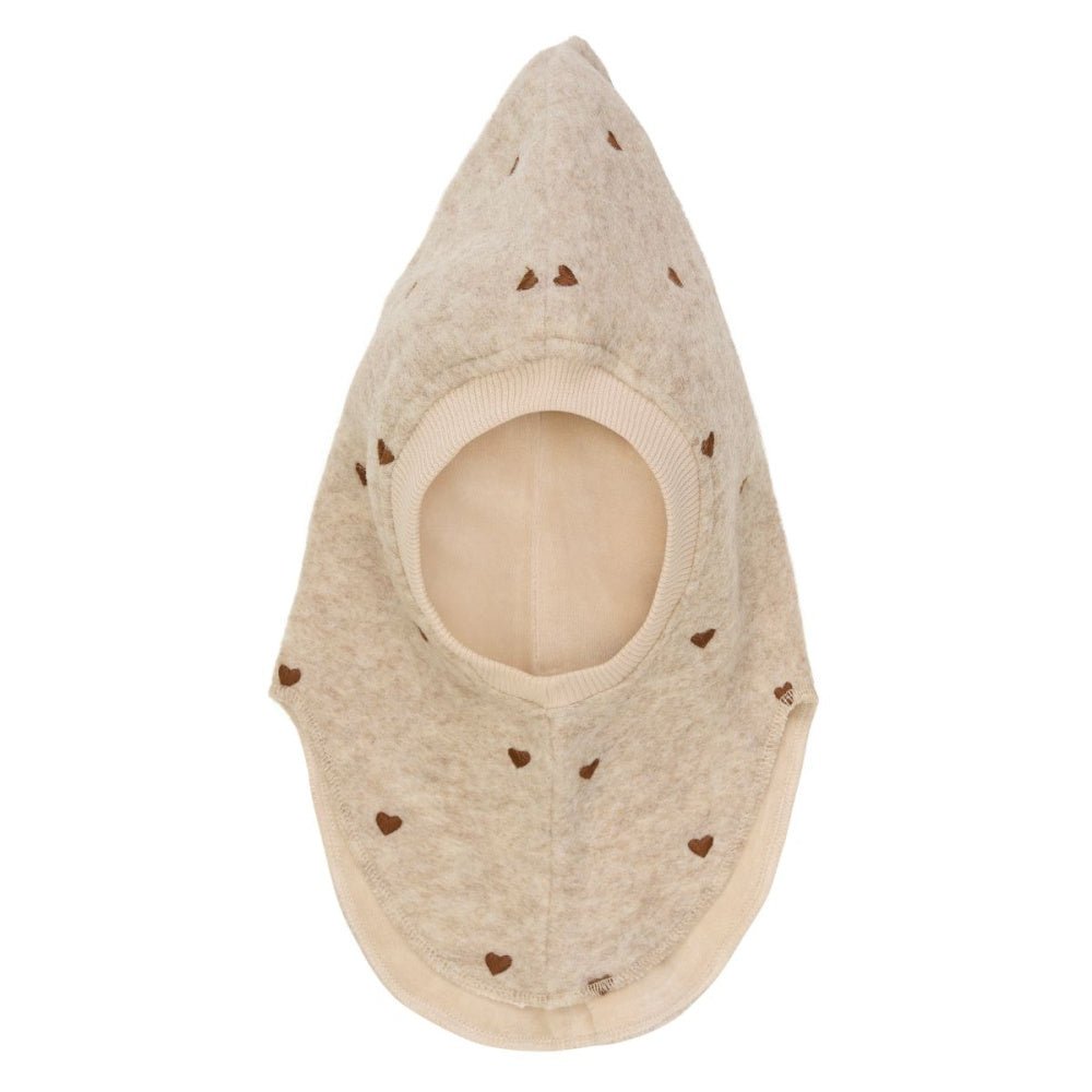 Huttelihut - Balaclava Ull Broderte Hjerter Sand Melange - Guttelus.no