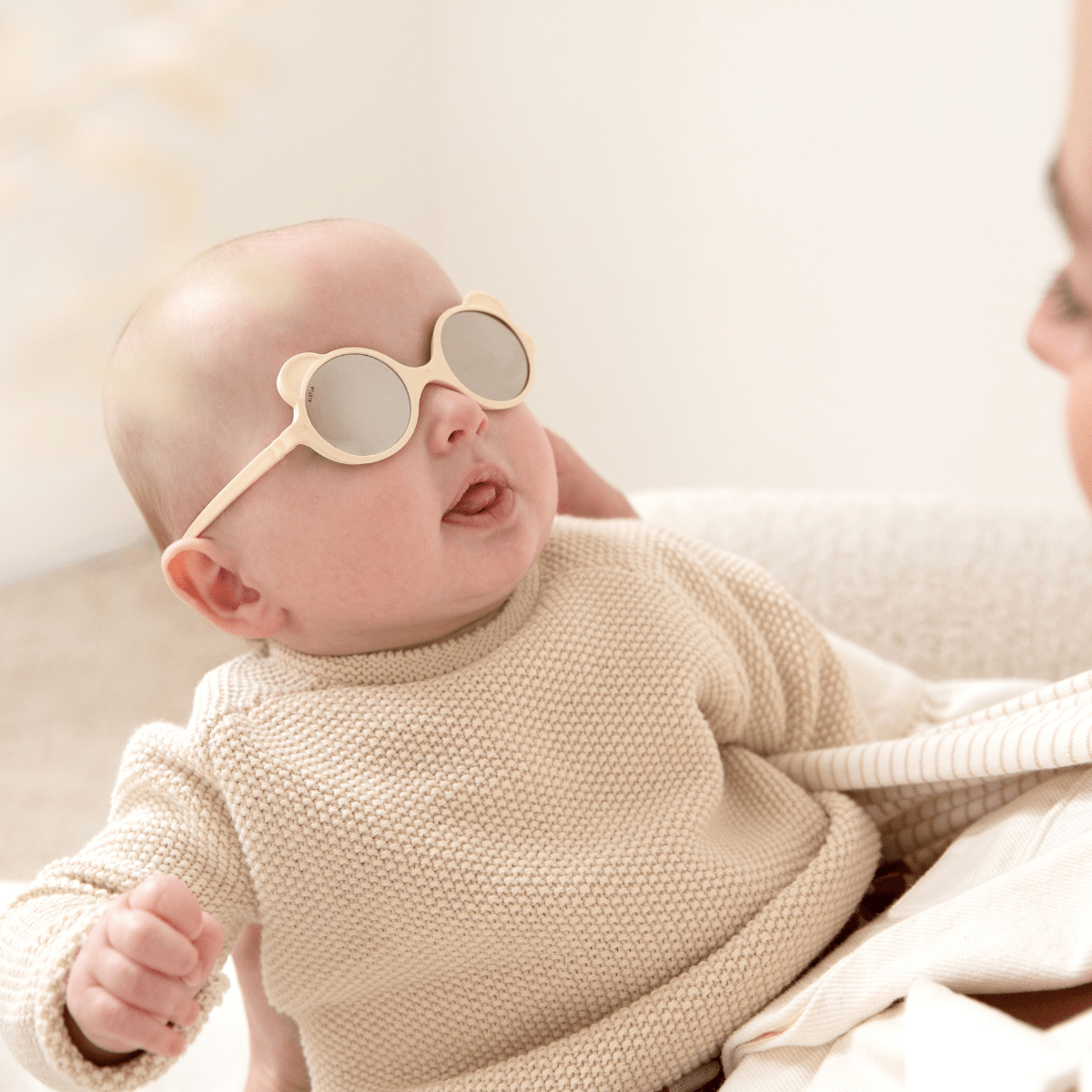 Ki ET LA - Solbriller Uknuselige Ourson Cream - Guttelus.no