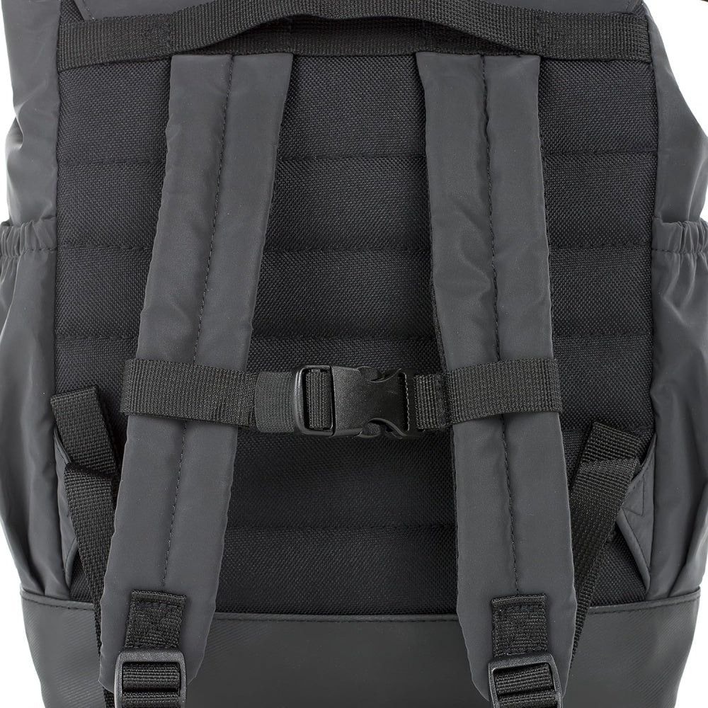 Lässig - Ryggsekk Vintage Small Black / Reflective - Guttelus.no