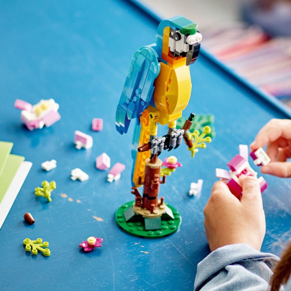 LEGO - Creator Eksotisk Papegøye - Guttelus
