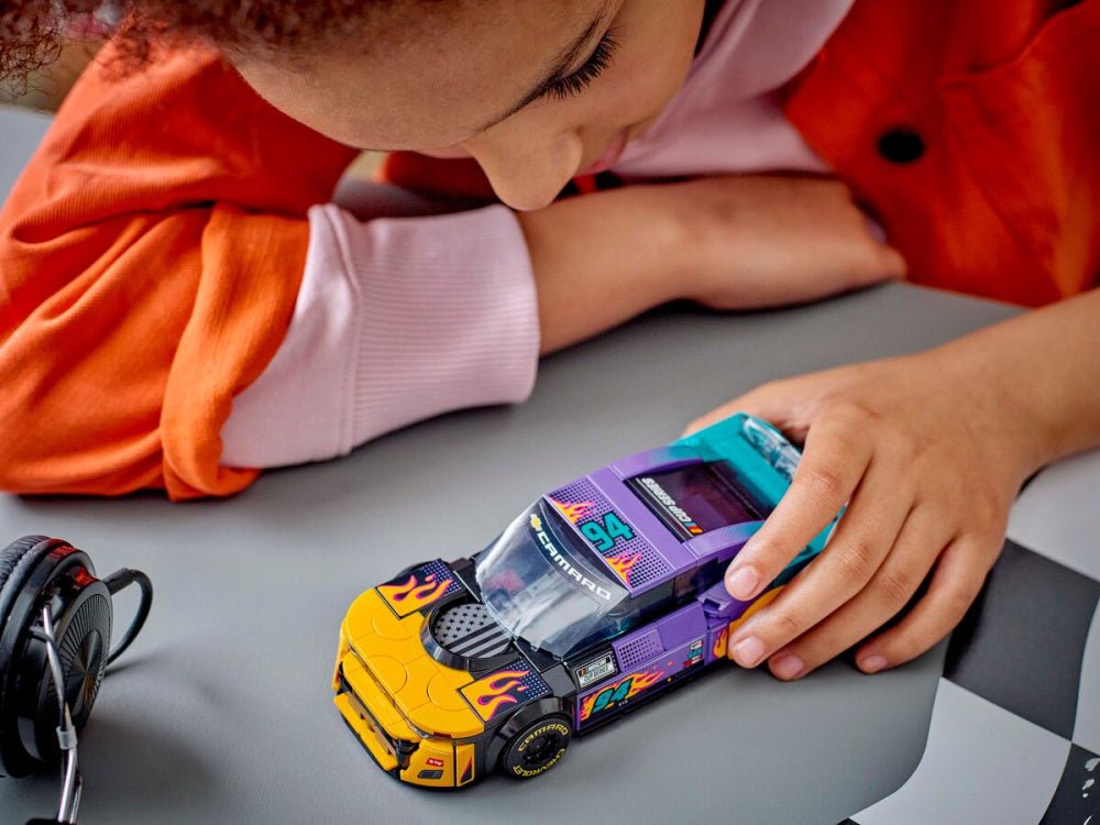 LEGO - NASCAR® Next Gen Chevrolet Camaro ZL1 - Guttelus