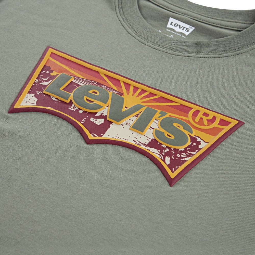 Levi's - T-Skjorte LVB Sunrise Desert Tee Deep Lichen Green - Guttelus.no