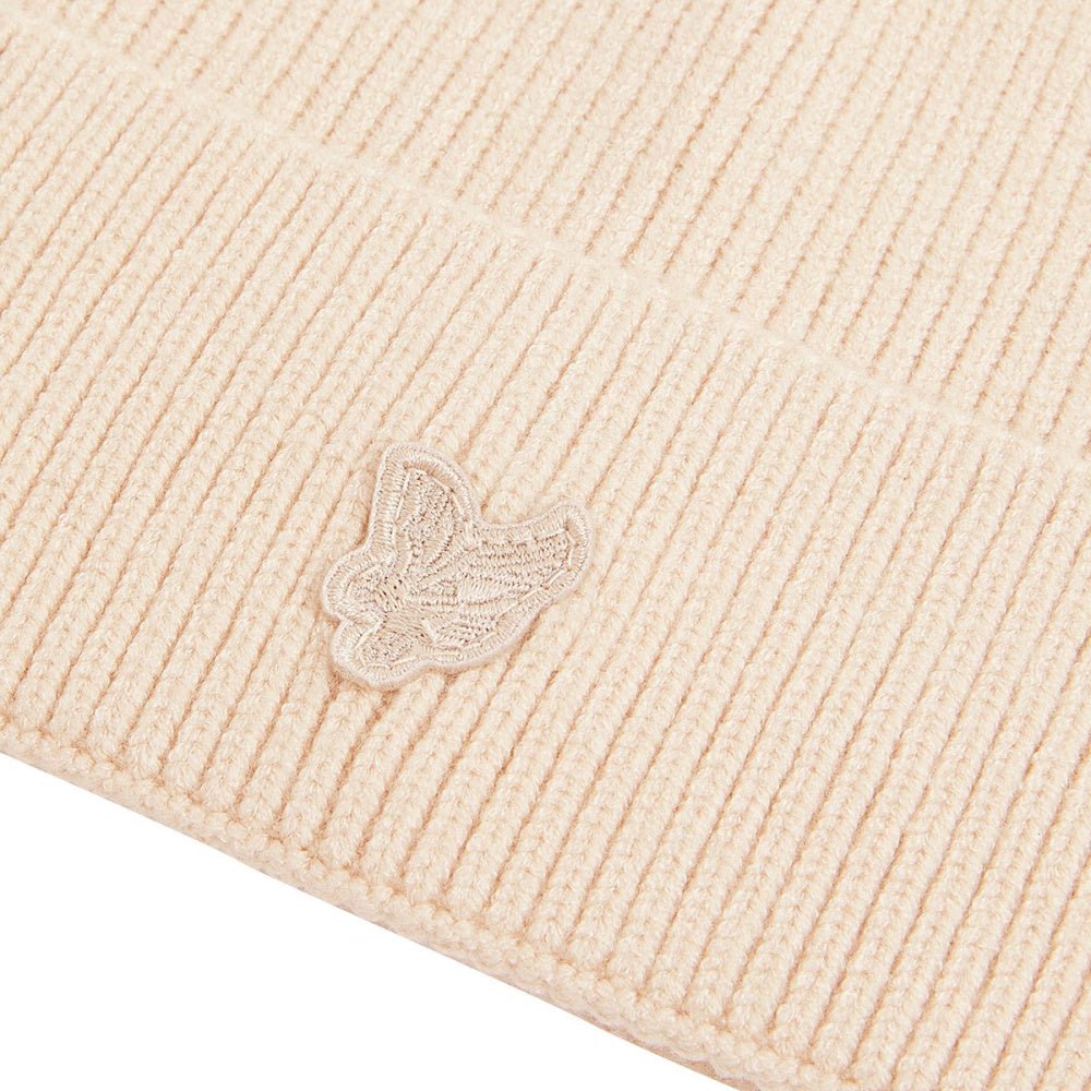 Lyle & Scott - Lue Tonal Eagle Beanie Putty - Guttelus.no