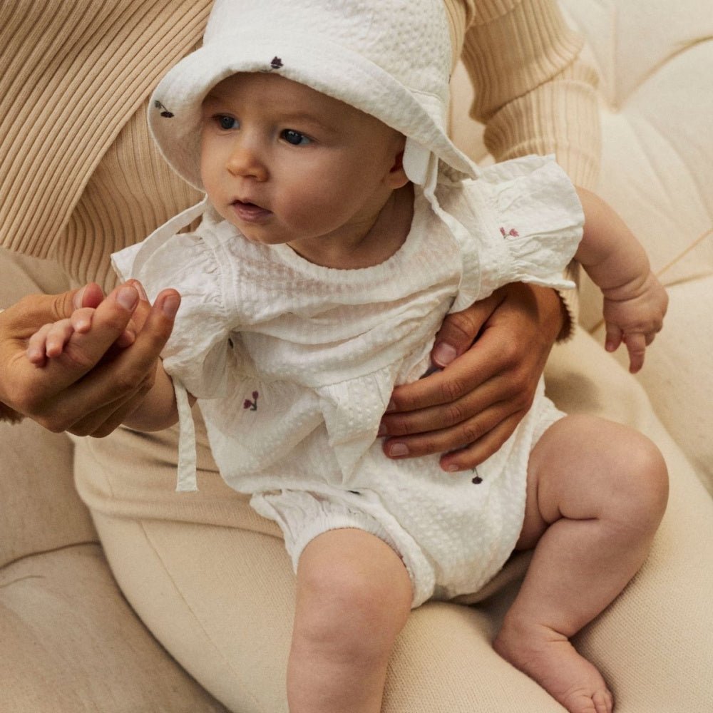 Name It - Sommerdrakt Baby Juliette Cloud Dancer - Guttelus