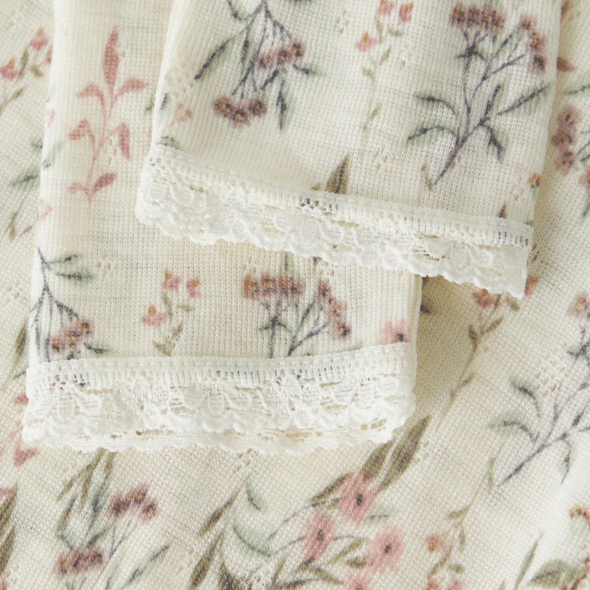 Name It - Ullongs Baby Wang Snow White Flowers + Leafs - Guttelus.no