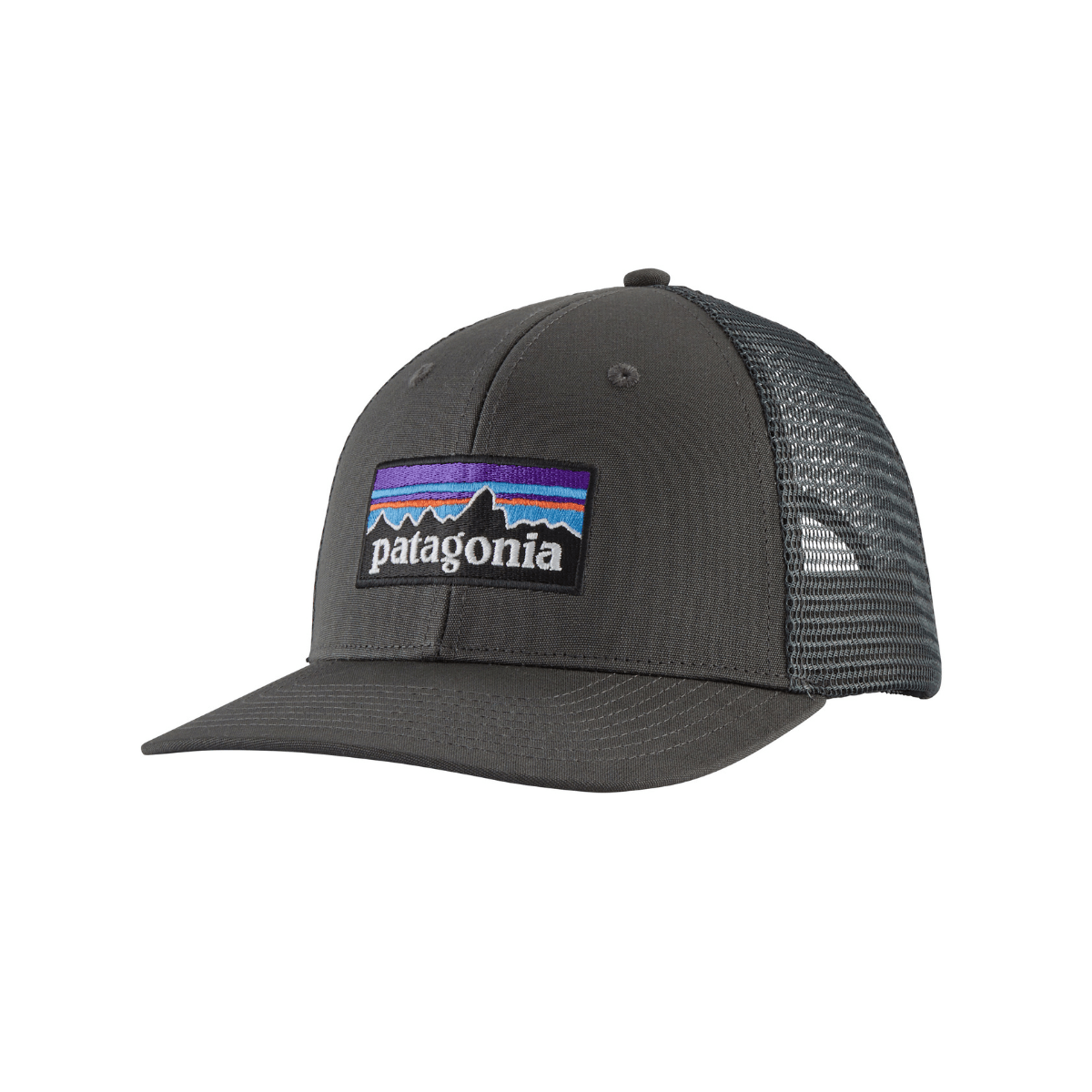 Patagonia - Caps P-6 Logo Trucker Hat Forge Grey - Guttelus.no
