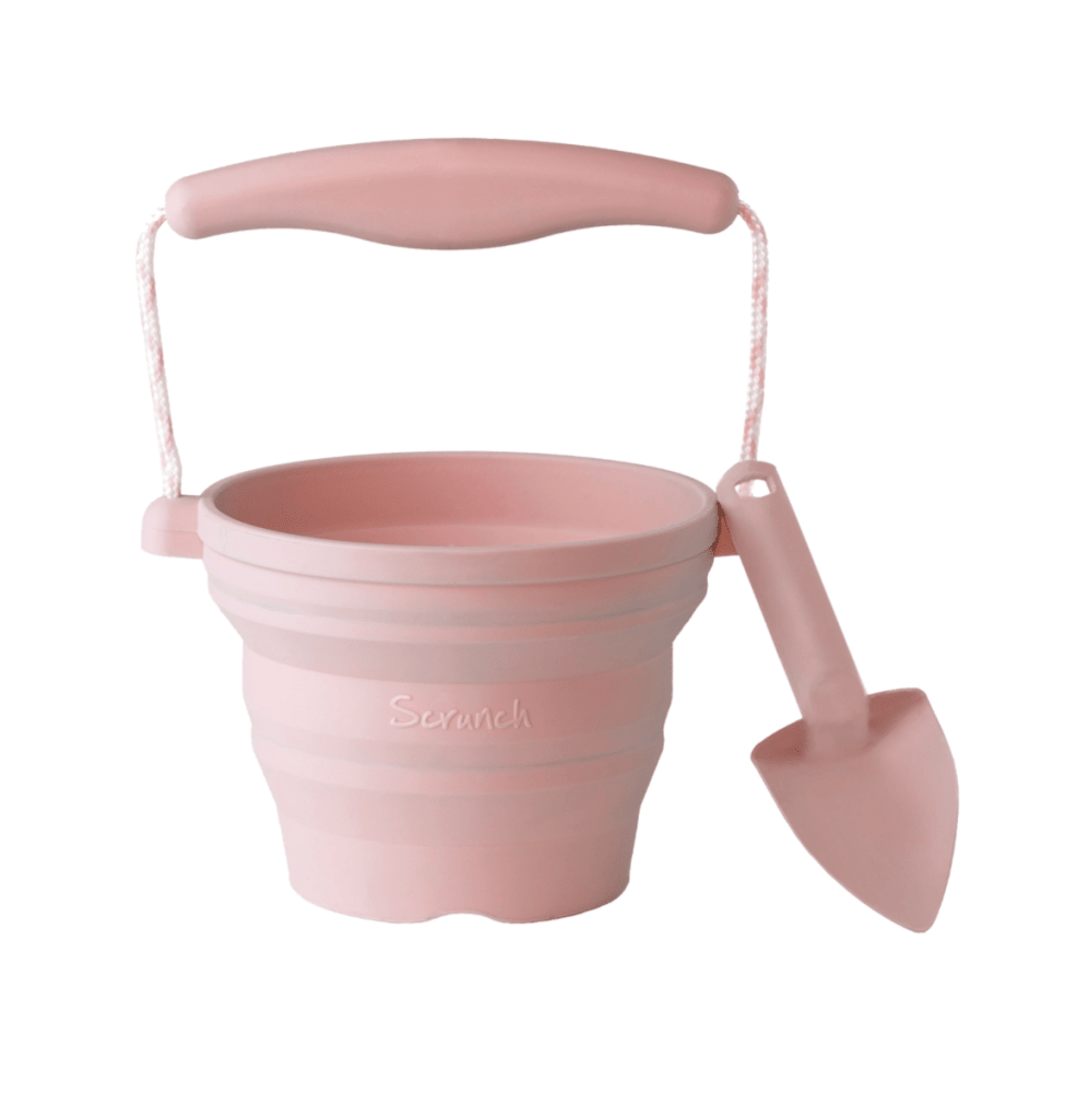Scrunch - Sammenleggbar Mini Bøtte med spade Rosa - Guttelus.no
