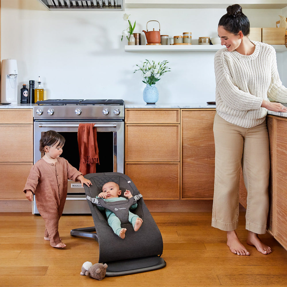 Ergobaby - Vippestol Evolve 3-i-1 Charcoal Grey