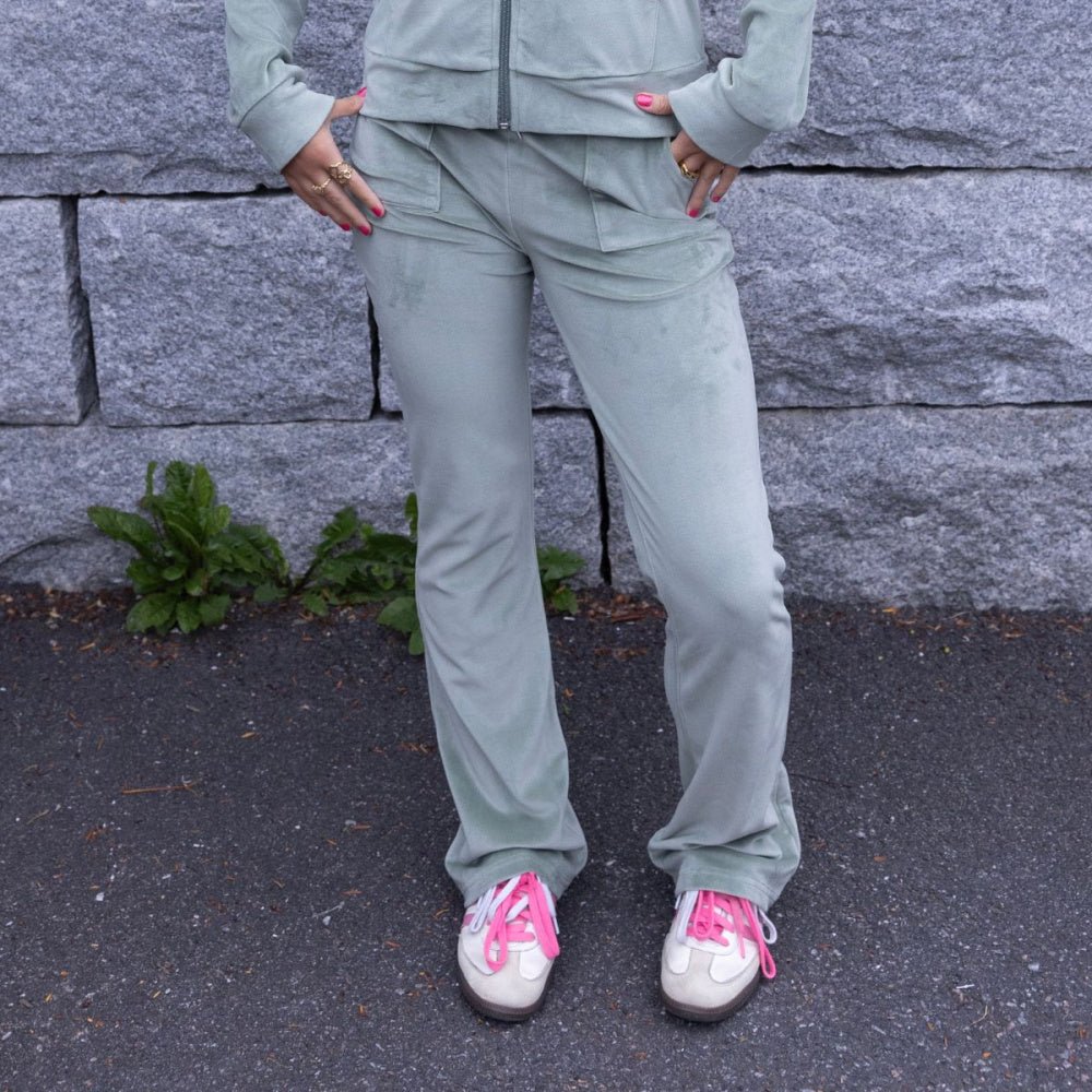 Vilje & Ve - Bukse Velour Hermine Green - Guttelus.no