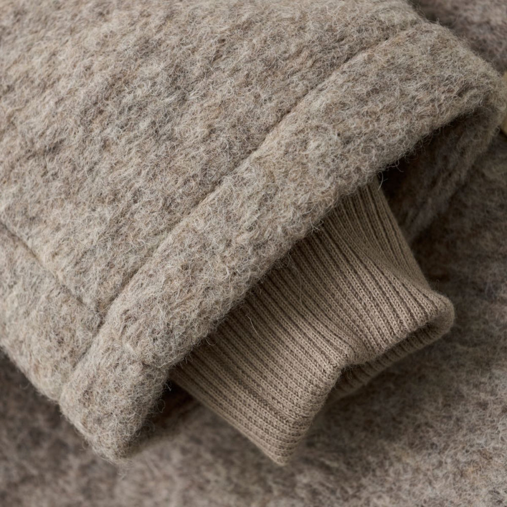 Huttelihut - Ullkåpe med Spiss Hette Camel Melange