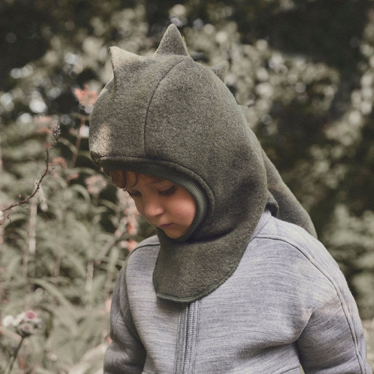 Huttelihut - Balaclava Ull Dino Beetle
