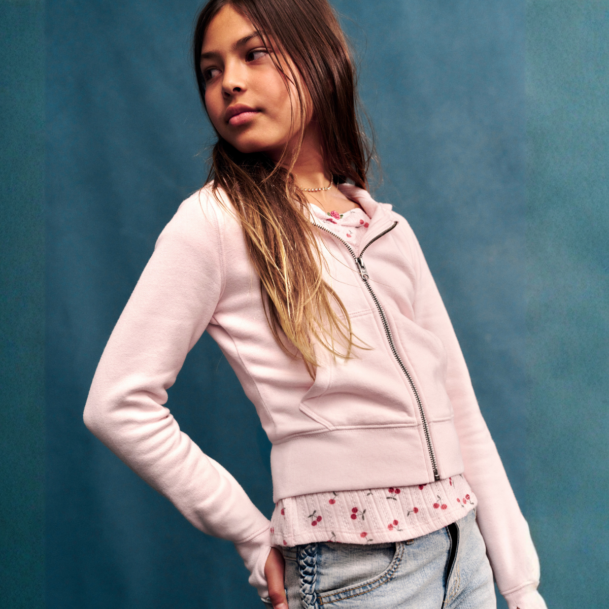 Abercrombie and Fitch - Hettegenser Zip Graphic Pink Marshmallow