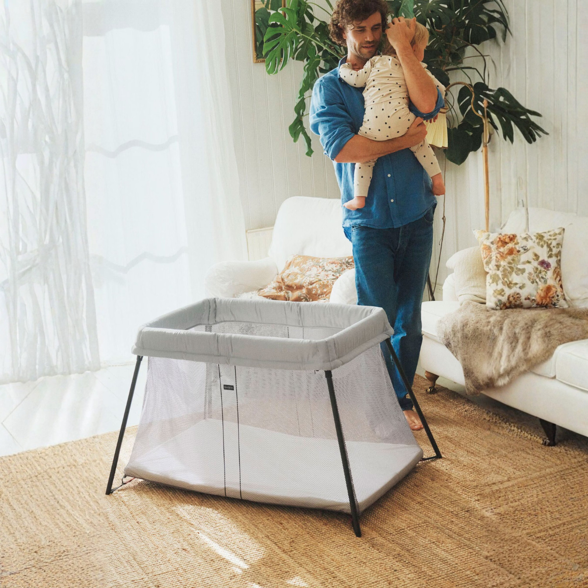 BabyBjörn - Reiseseng Light Silver Mesh