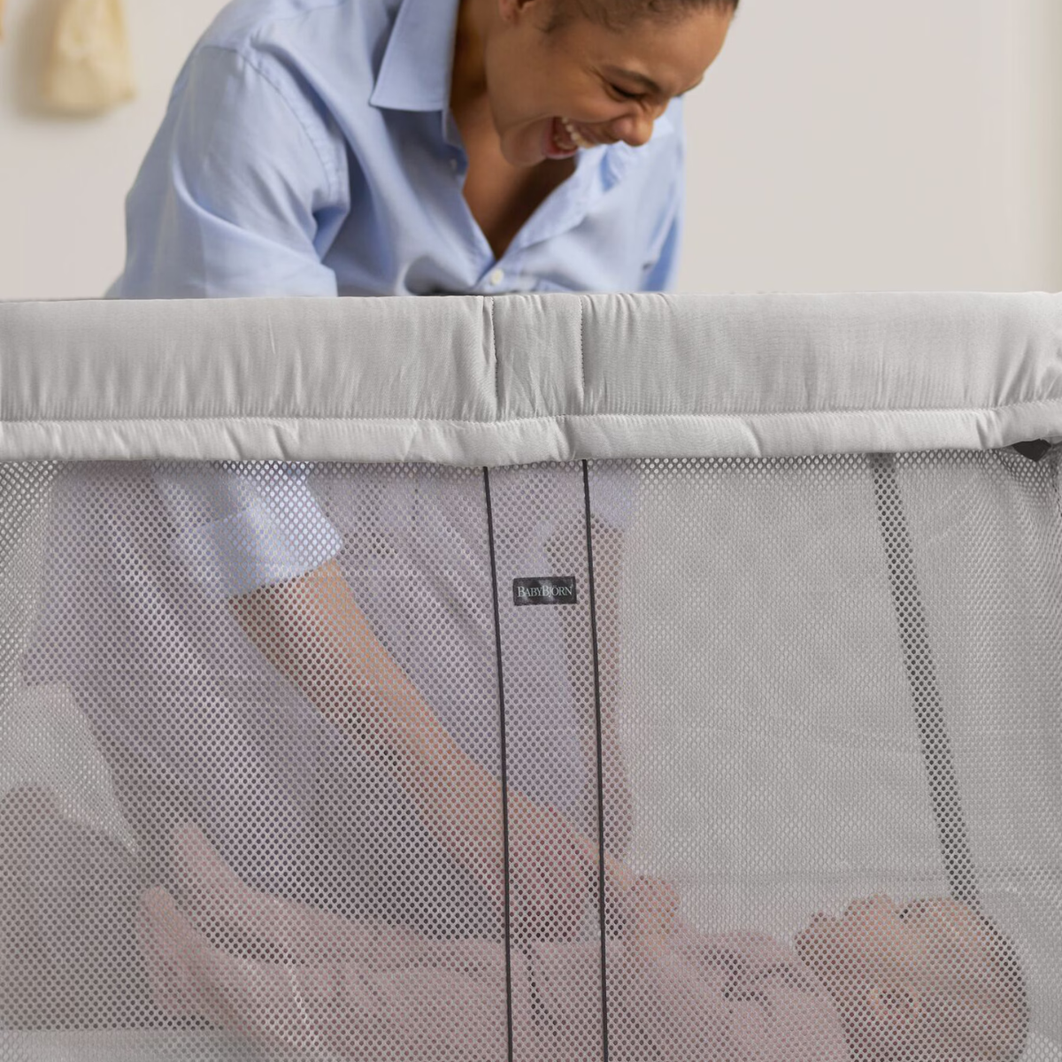 BabyBjörn - Reiseseng Light Silver Mesh