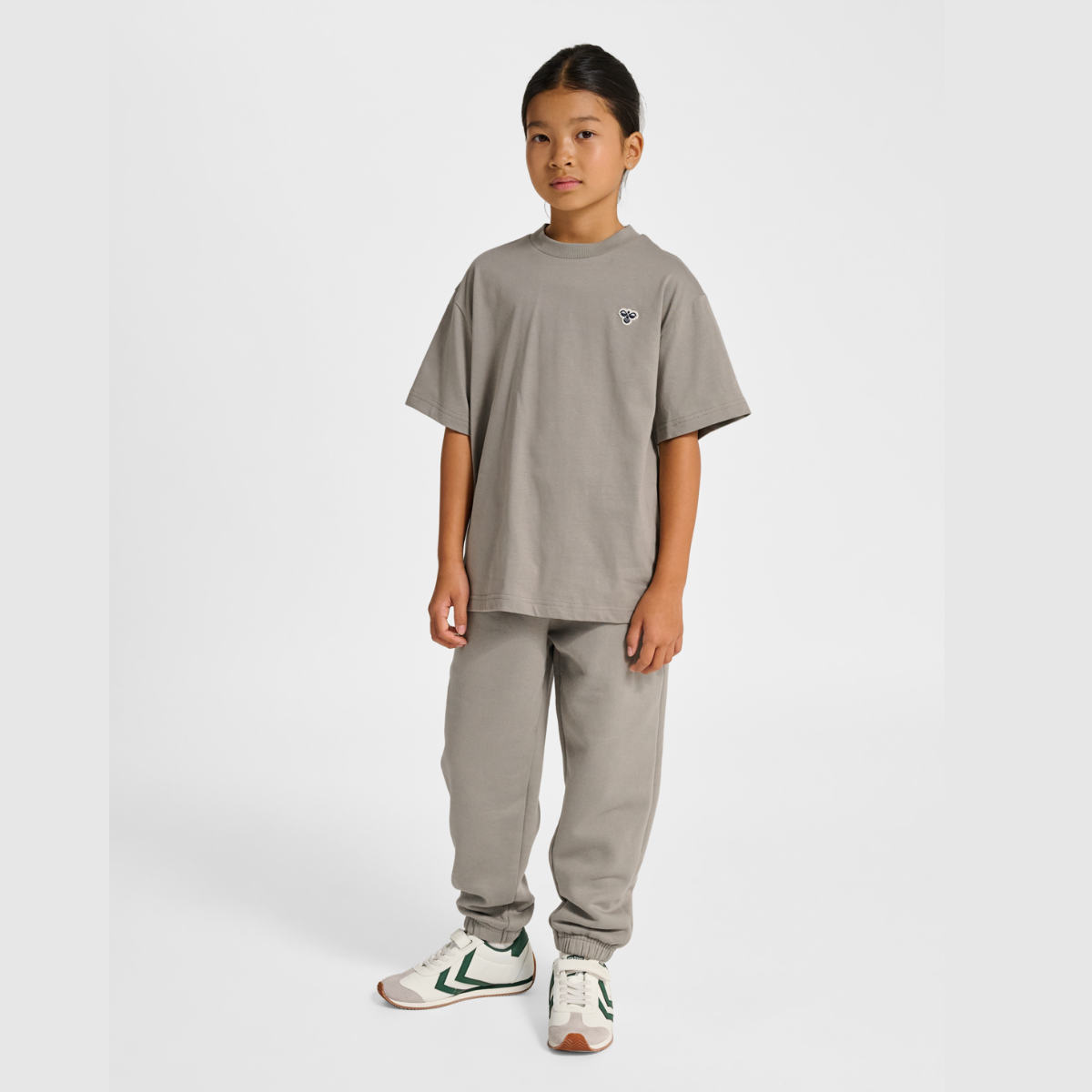 Hummel - T-skjorte Loose Bee Rock Ridge