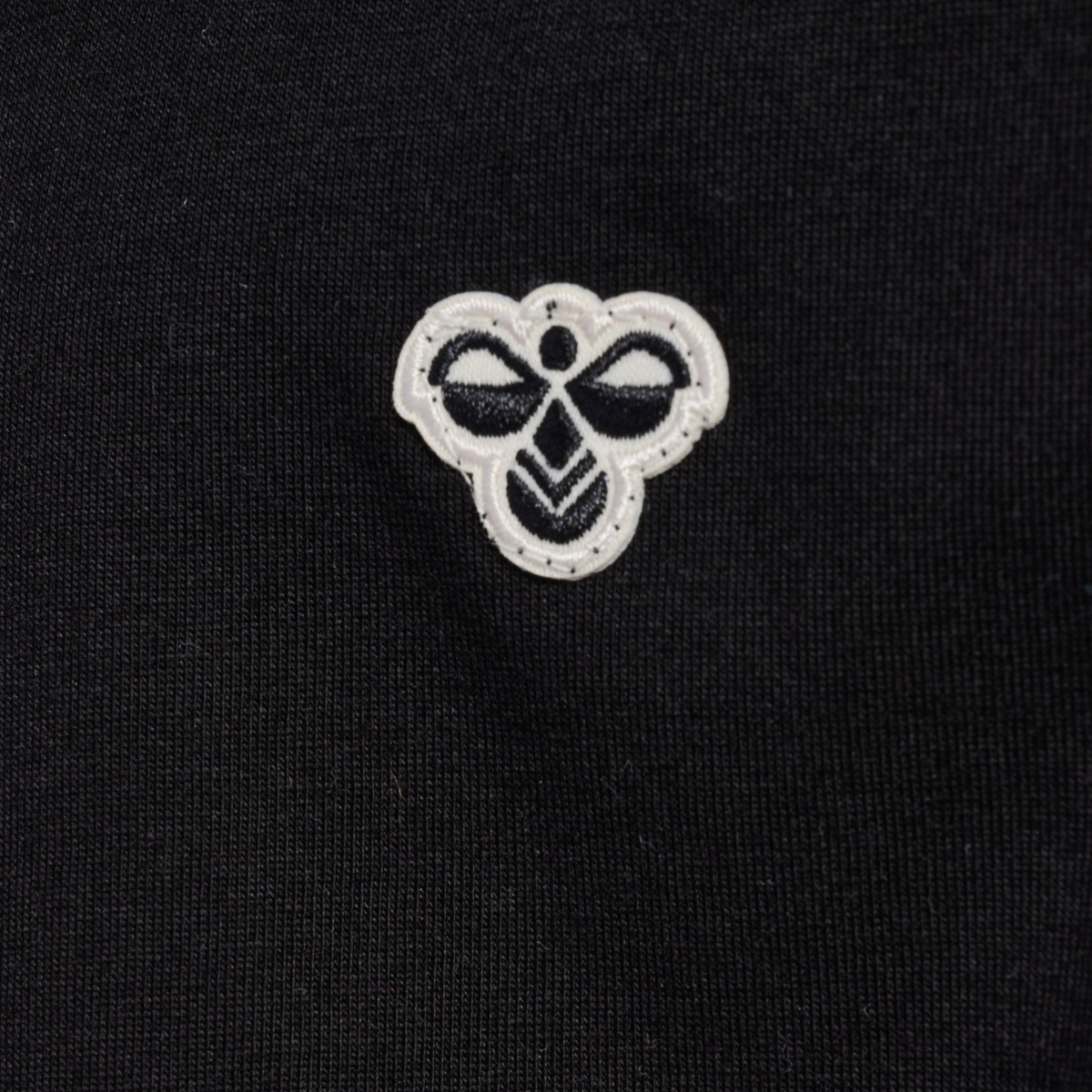 Hummel - T-skjorte Loose Bee Black