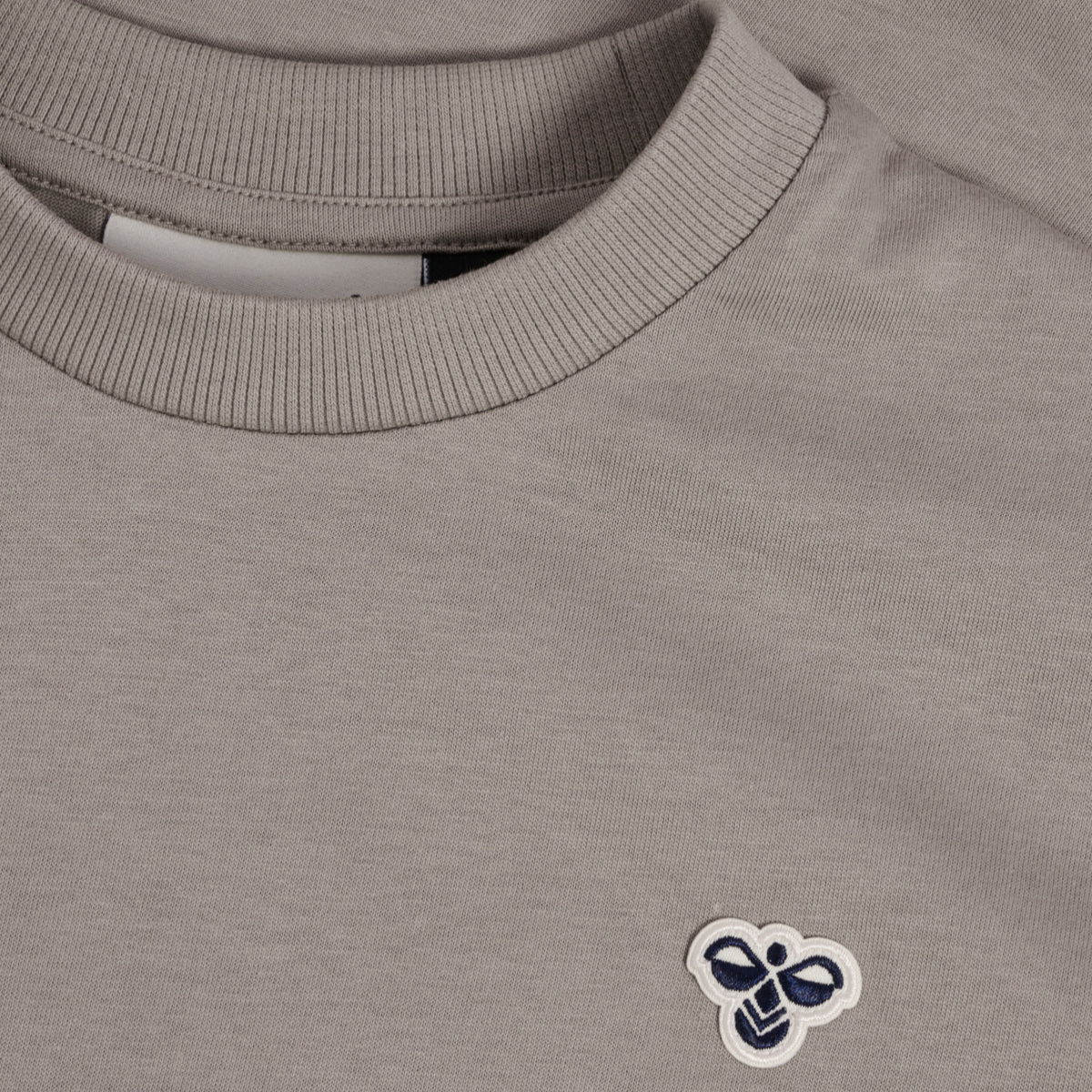 Hummel - T-skjorte Loose Bee Rock Ridge