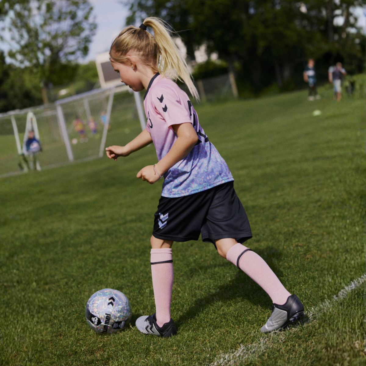 Hummel - Fotball Shimmer Black/White 4 (8-11 år)
