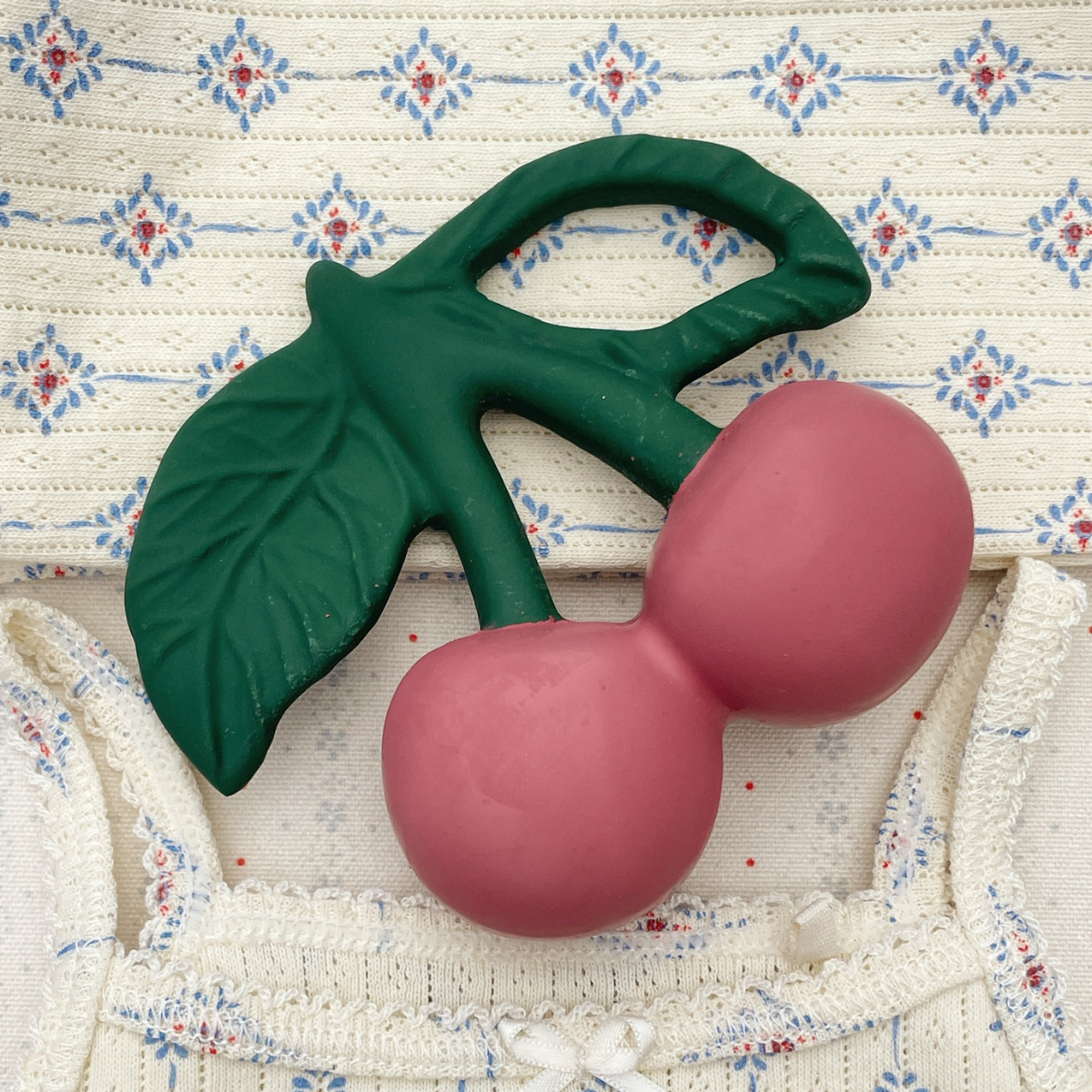 Konges Sløjd - Bitering Cherry