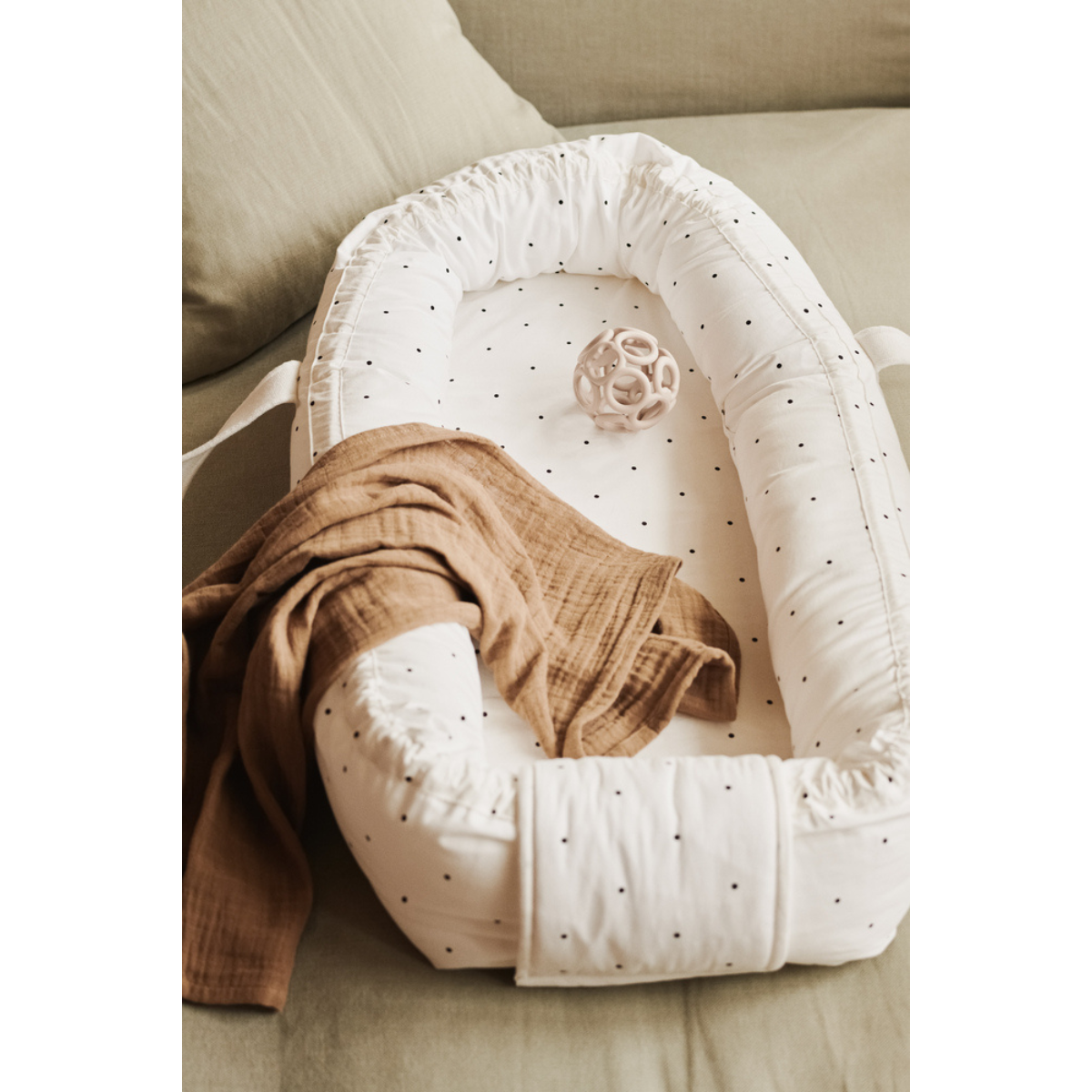 Liewood - Babynest Carry Classic Dot