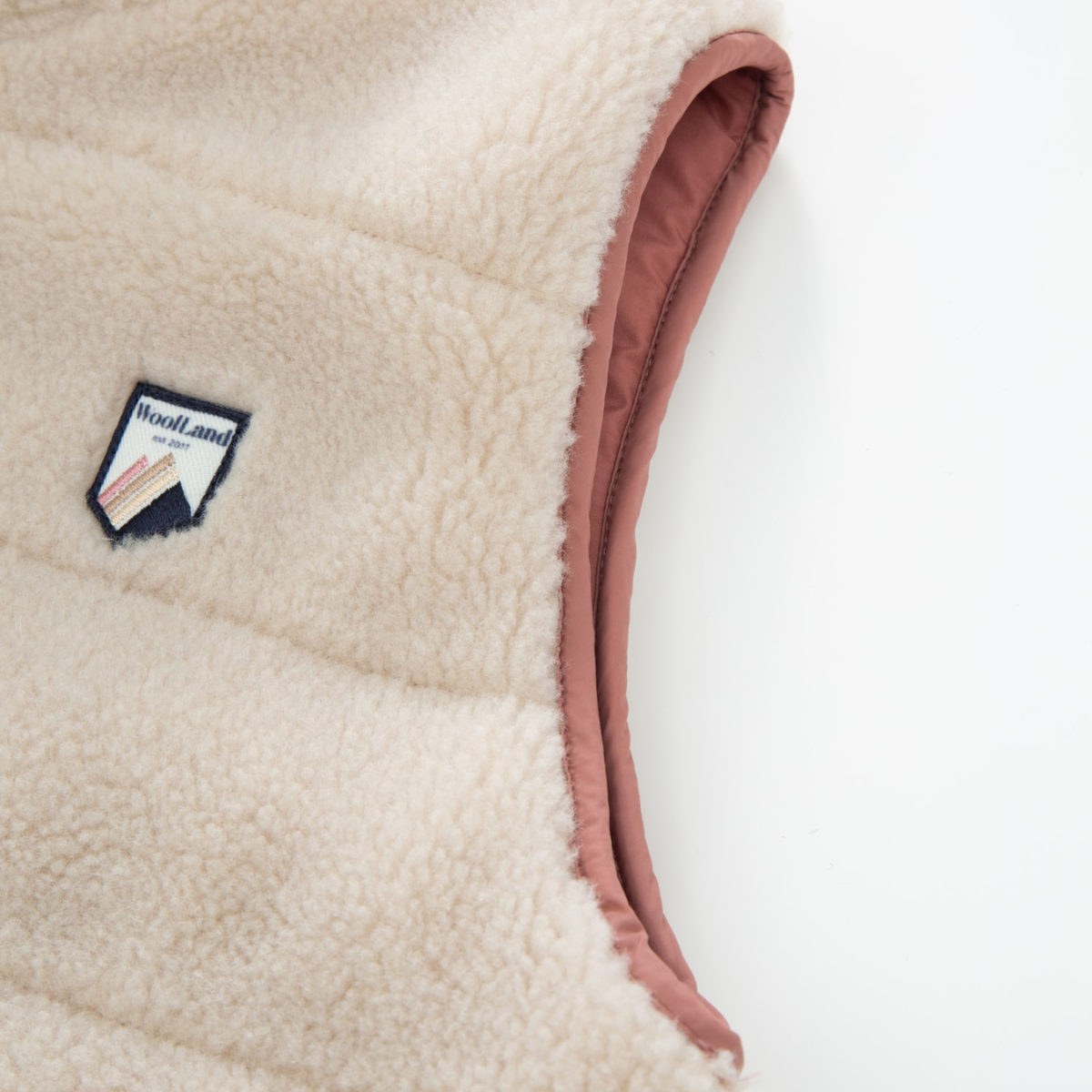 WoolLand - Fleecevest Nusfjord Burned Rose