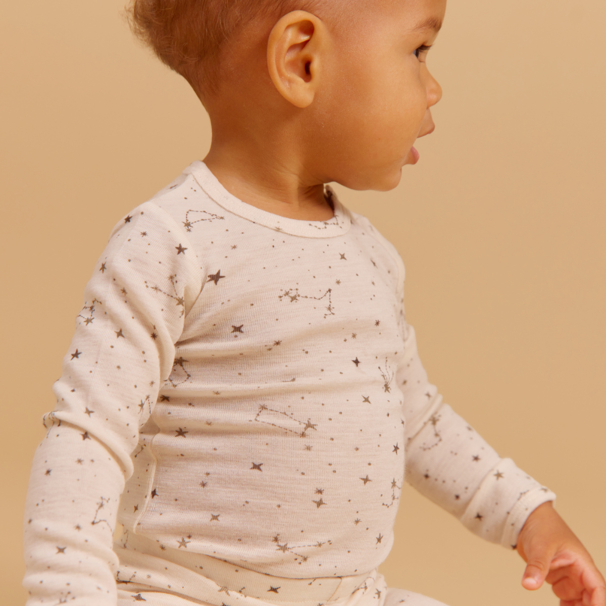 Wheat - Ullbody Lucca Eggshell Stars
