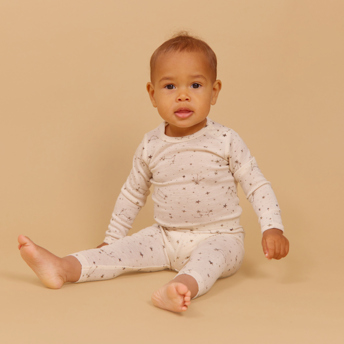 Wheat - Ullbody Lucca Eggshell Stars