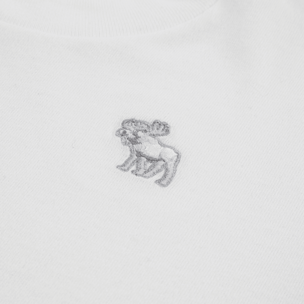 Abercrombie and Fitch - T-skjorte Essential Bright White - Guttelus
