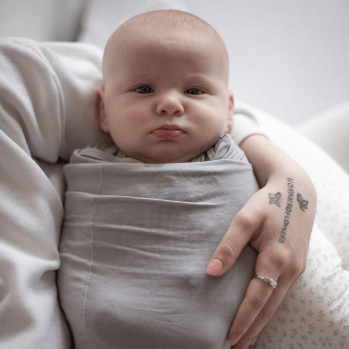 Easygrow - Swaddle Svøpepose Sand - Guttelus.no