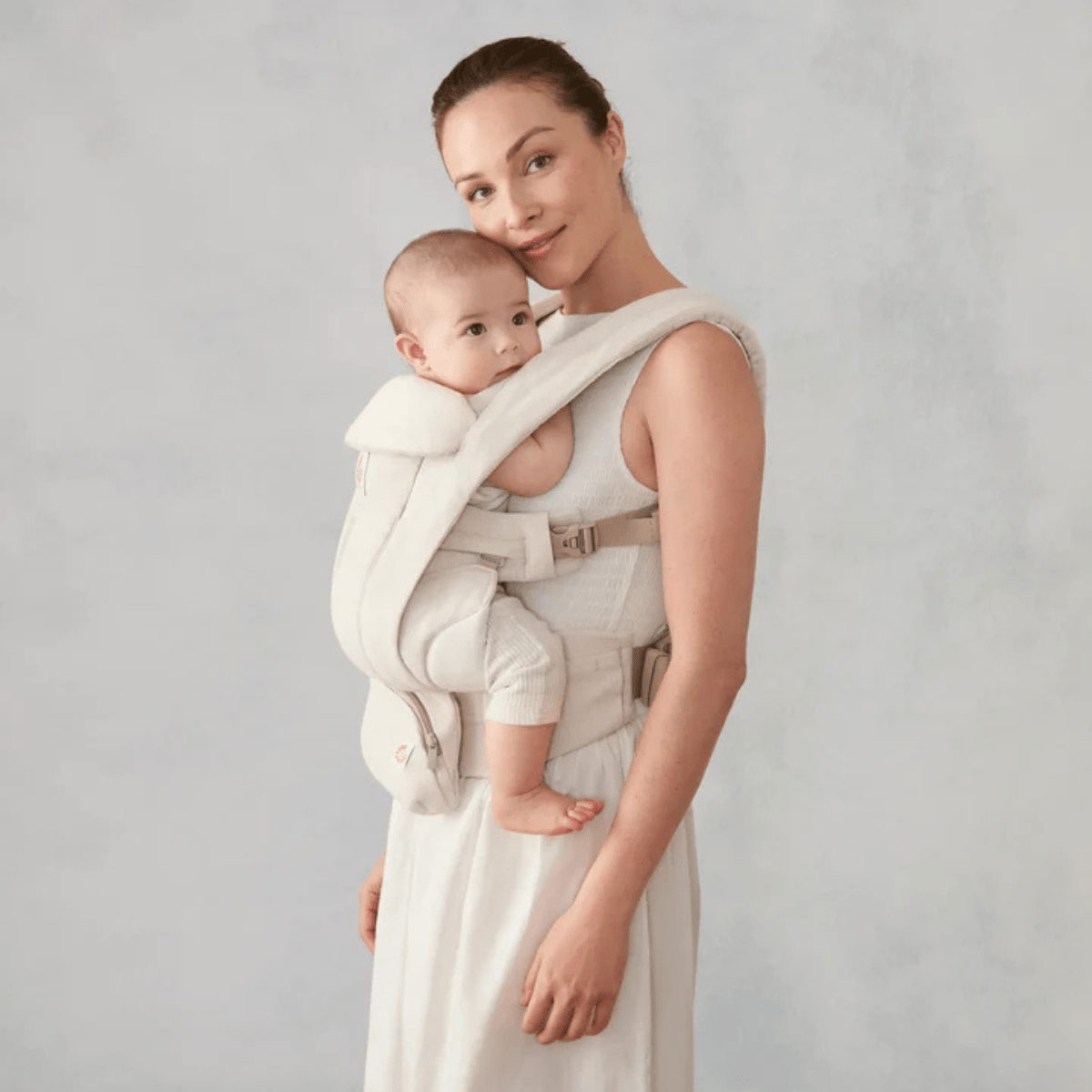 Ergobaby - Bæresele Omni Deluxe Lin Nature - Guttelus.no