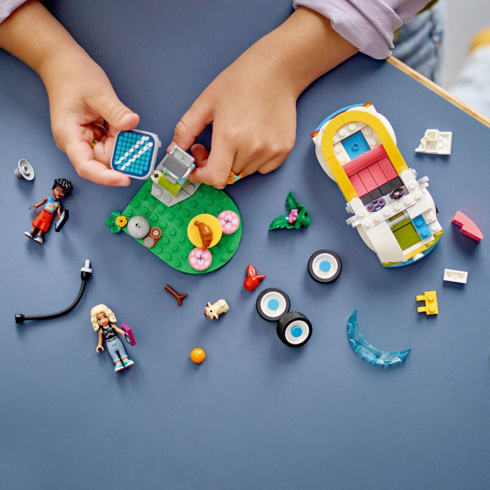 LEGO - Friends Elbil og ladestasjon