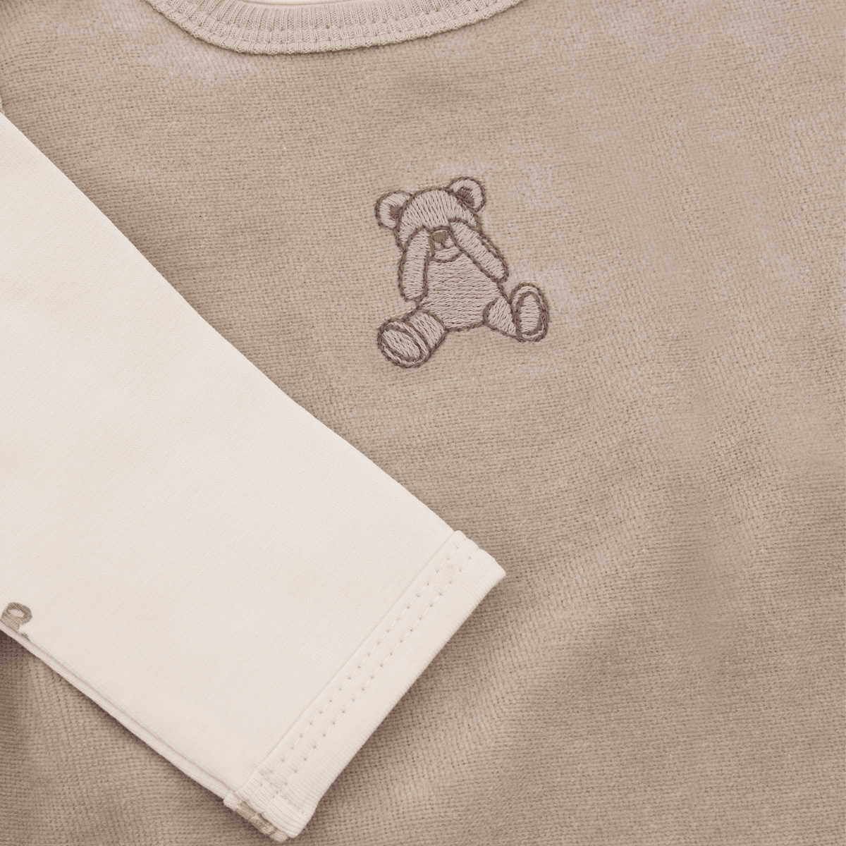 Fixoni - Babysett Body og Sparkebukse Velour Pure Cashmere - Guttelus.no