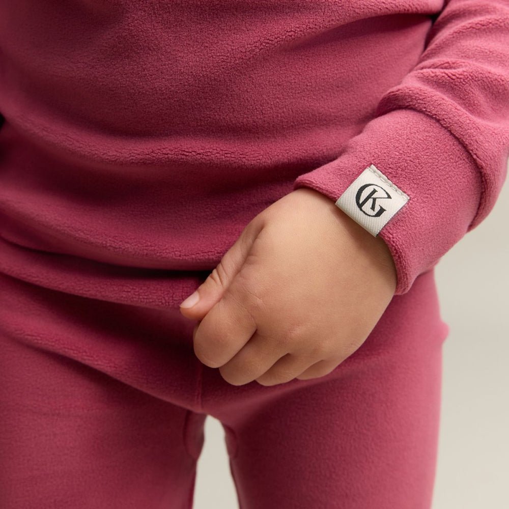 Gullkorn - Jona Fleece-sett Varm Rosa - Guttelus.no
