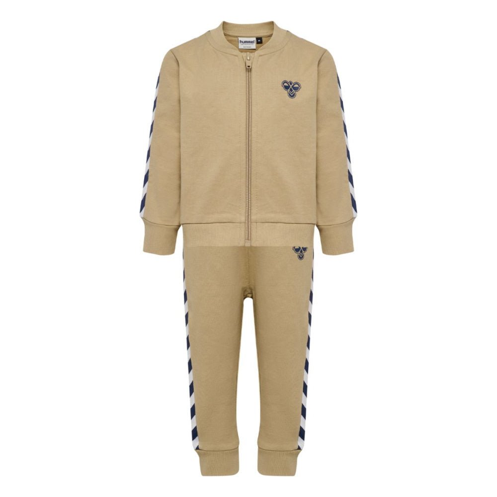 Hummel - Joggesett 2-delt Mini Reg Chevron Set Cornstalk - Guttelus.no