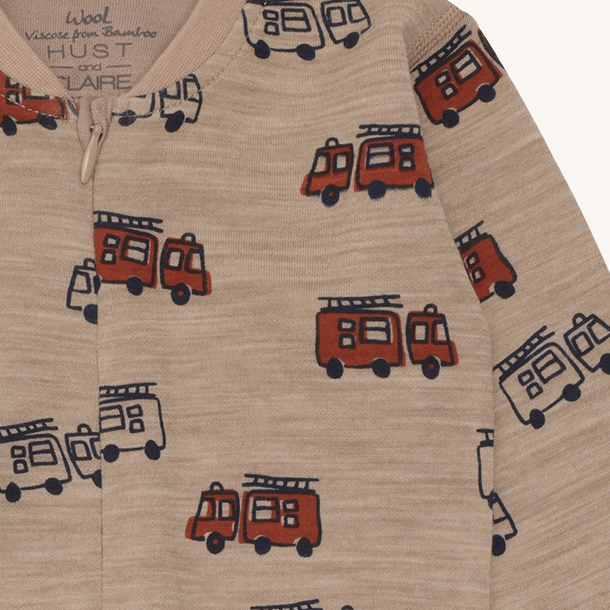 Hust and Claire - Heldress Ull og Bambus Manu Firetruck Biscuit