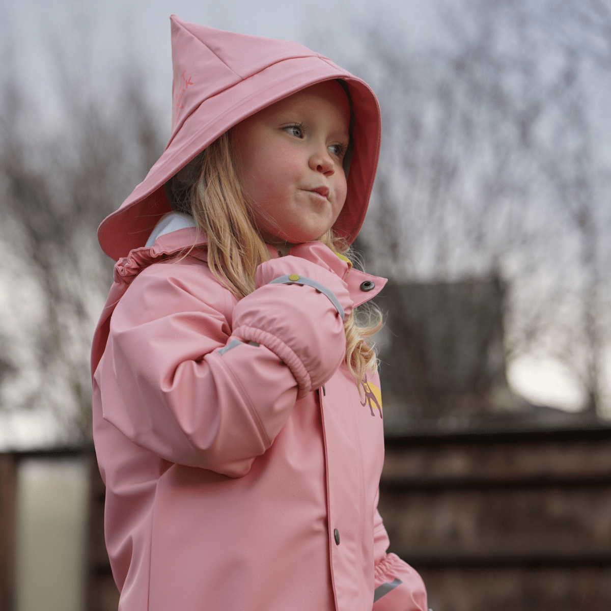 Kattnakken - Regnsett Plask Rosa Krystall - Guttelus.no
