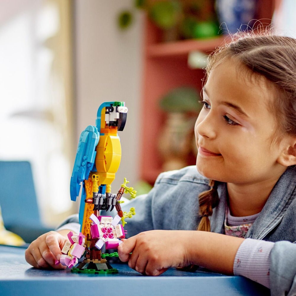 LEGO - Creator Eksotisk Papegøye - Guttelus