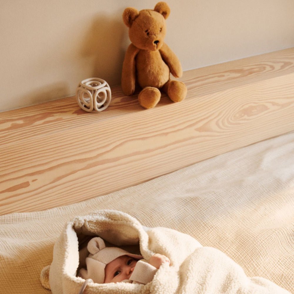 Liewood - Bamse Berto Teddy Bear Golden Caramel - Guttelus