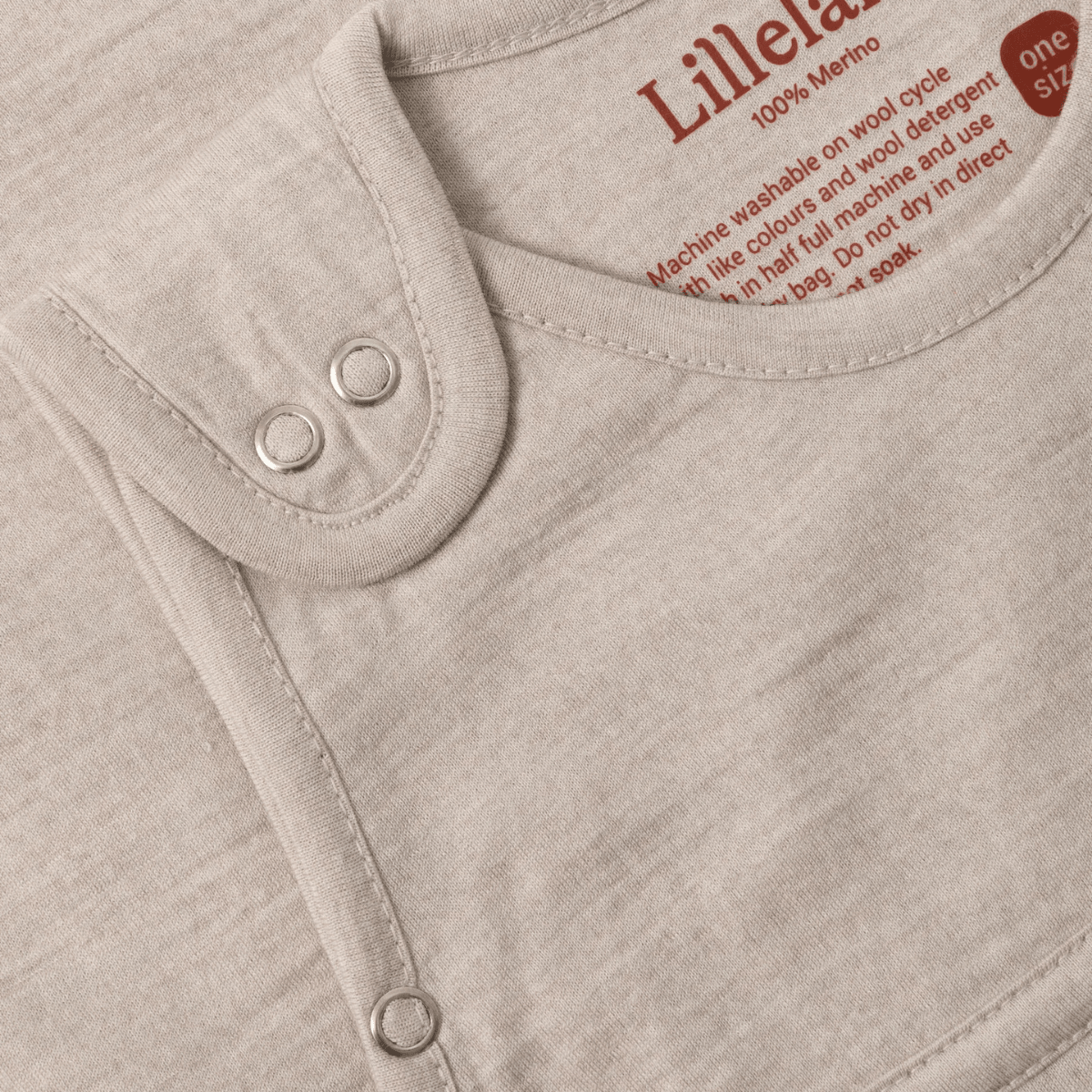 Lillelam - Nattpose i Ull Luna - Lys Beige - Guttelus