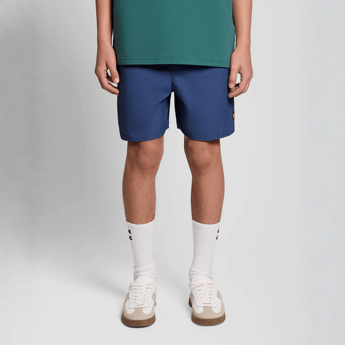 Lyle & Scott - Badeshorts Dark Cornflower - Guttelus.no