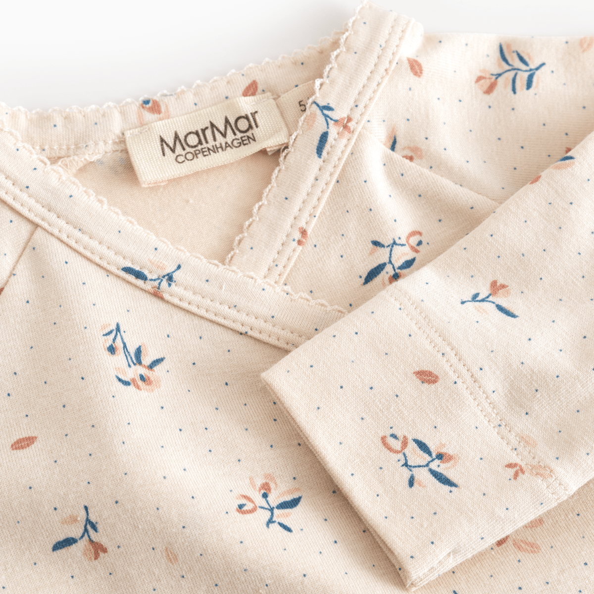 MarMar - Heldress Rubetta Roses - Guttelus