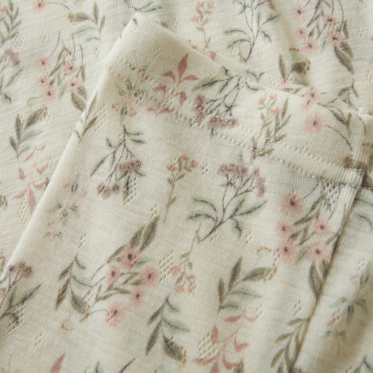 Name It - Ullongs Wang Snow White Ice Flowers + Leafs - Guttelus.no
