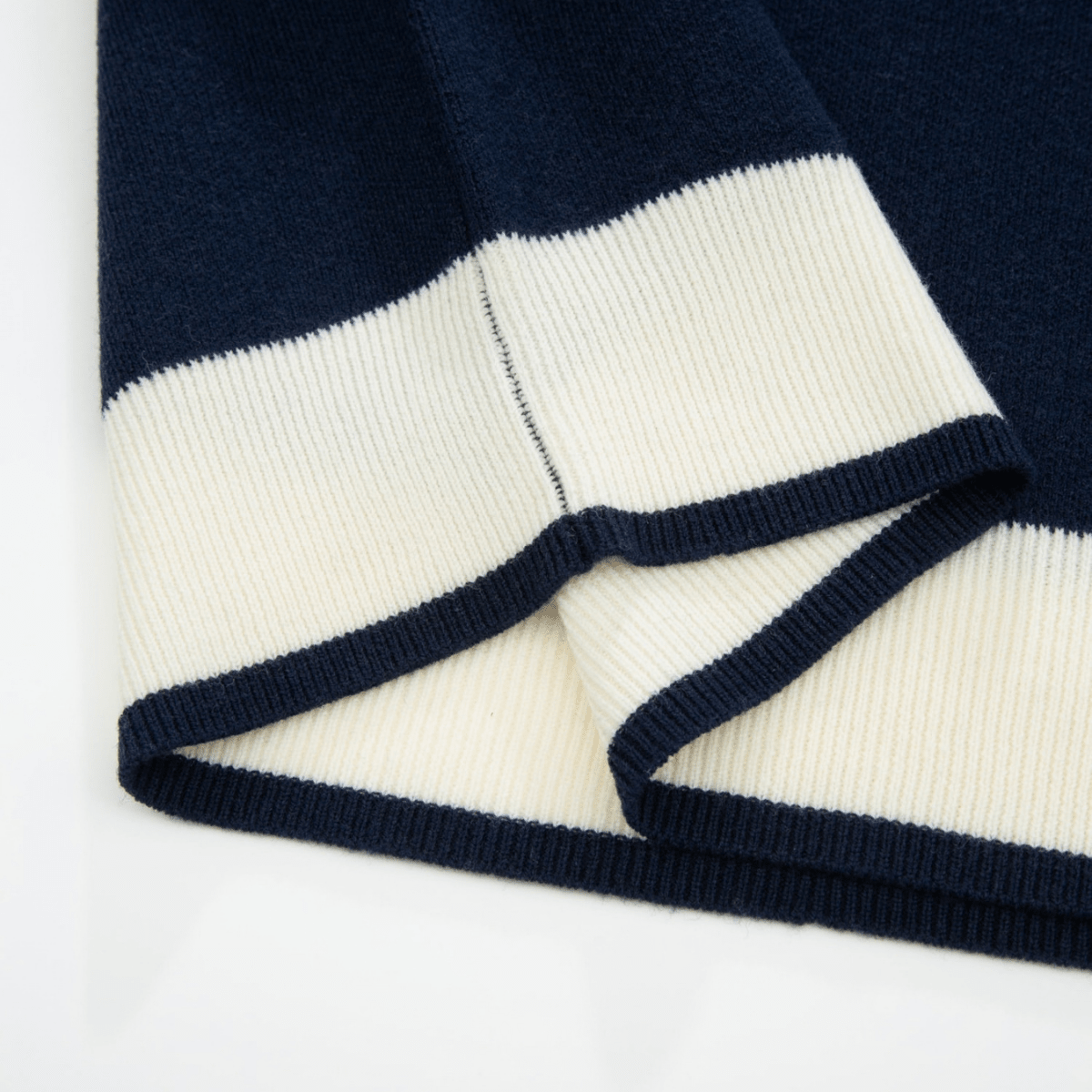 WoolLand - Ullgenser Oppdal Blue Ink - Guttelus