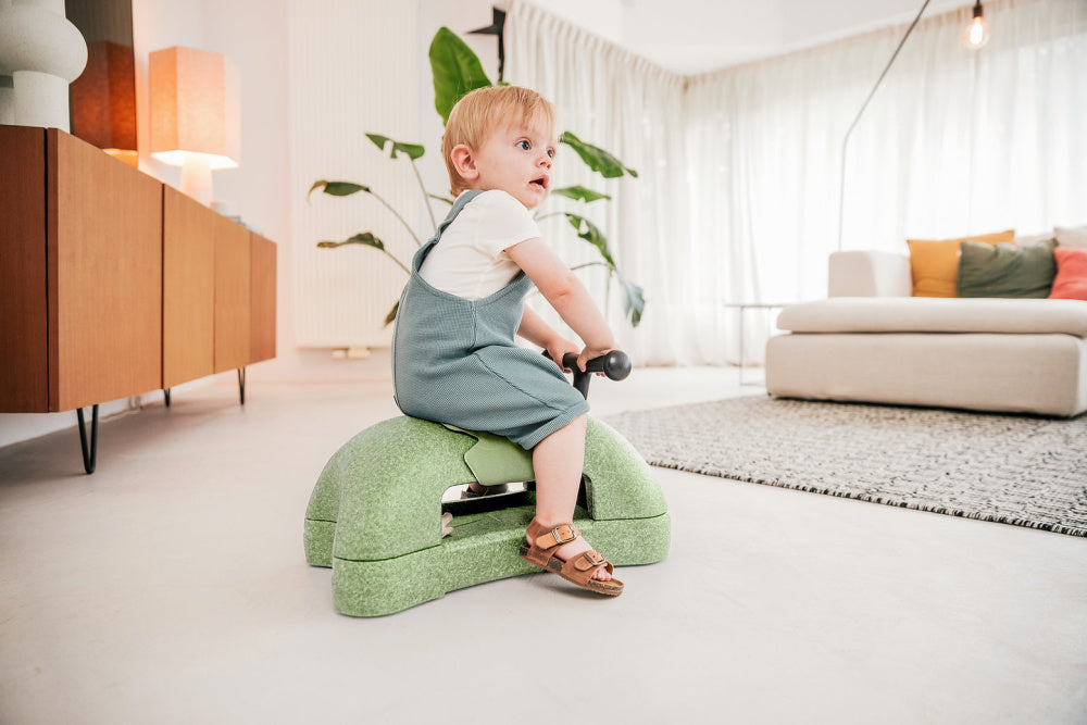 Scoot & Ride - Gåvogn My First Olive
